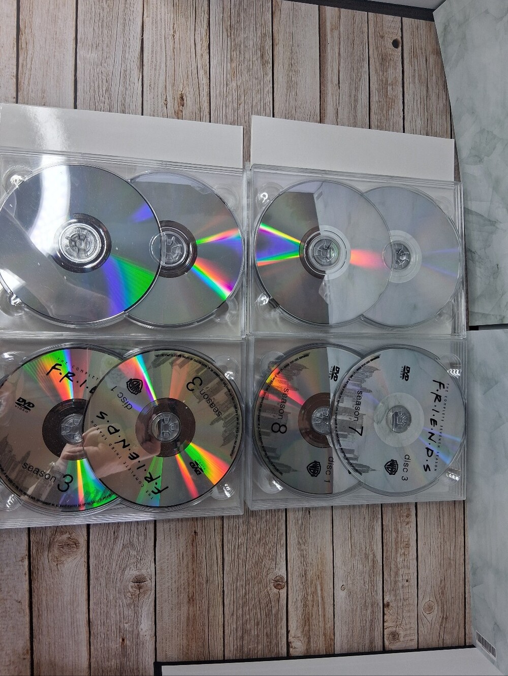 FRIENDS 1-10 Dvd Box Set - Picture 10 of 13